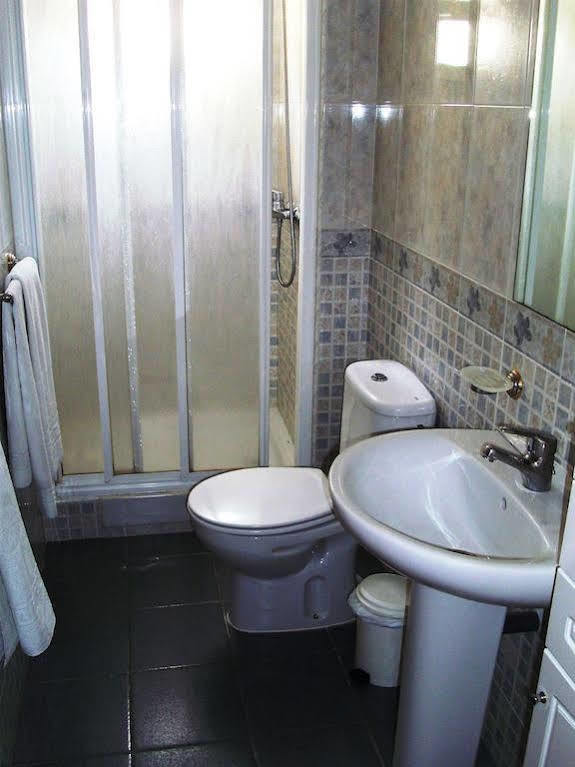 Vicenta Apartaments Torremolinos Esterno foto