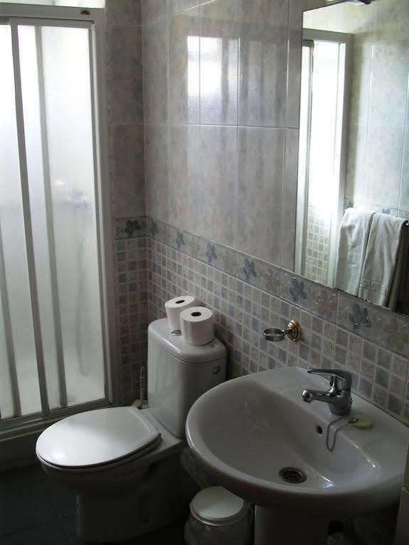 Vicenta Apartaments Torremolinos Esterno foto